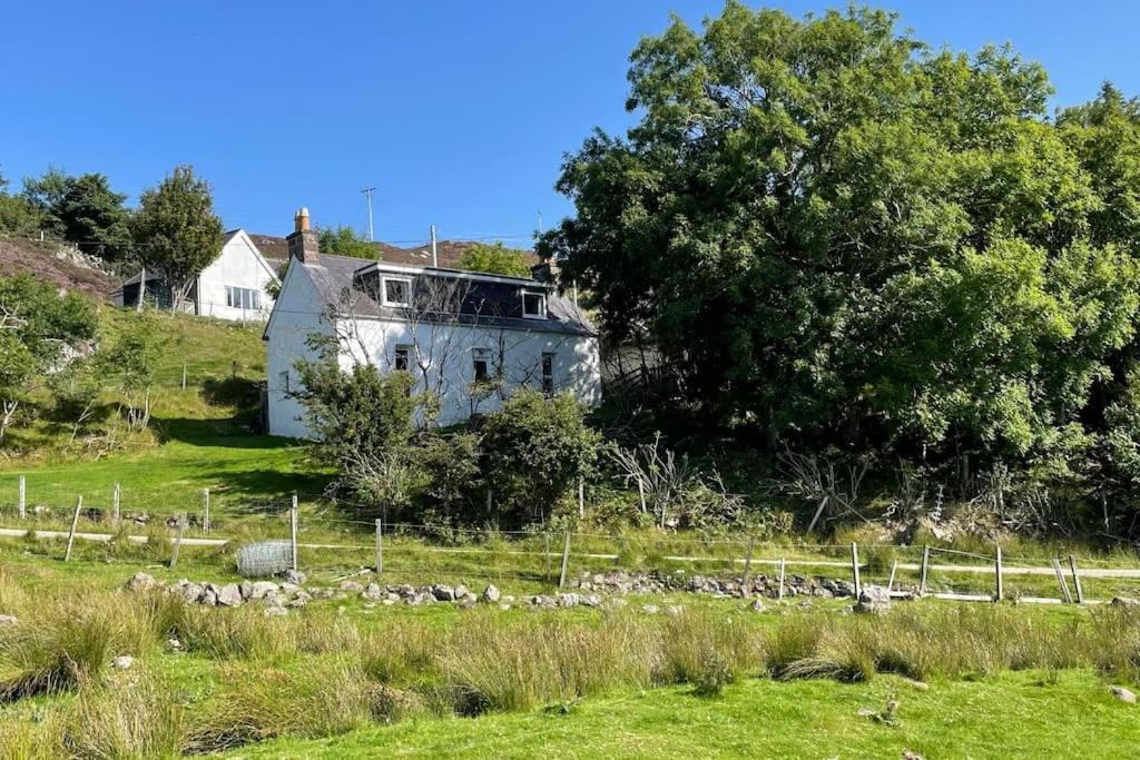 Beautiful Cottage In A Wonderful Highland Setting Drumbeg Extérieur photo