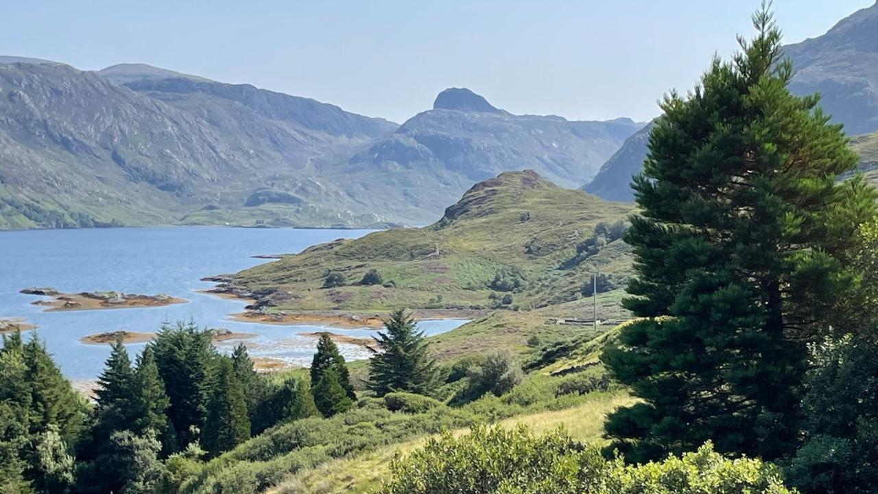 Beautiful Cottage In A Wonderful Highland Setting Drumbeg Extérieur photo